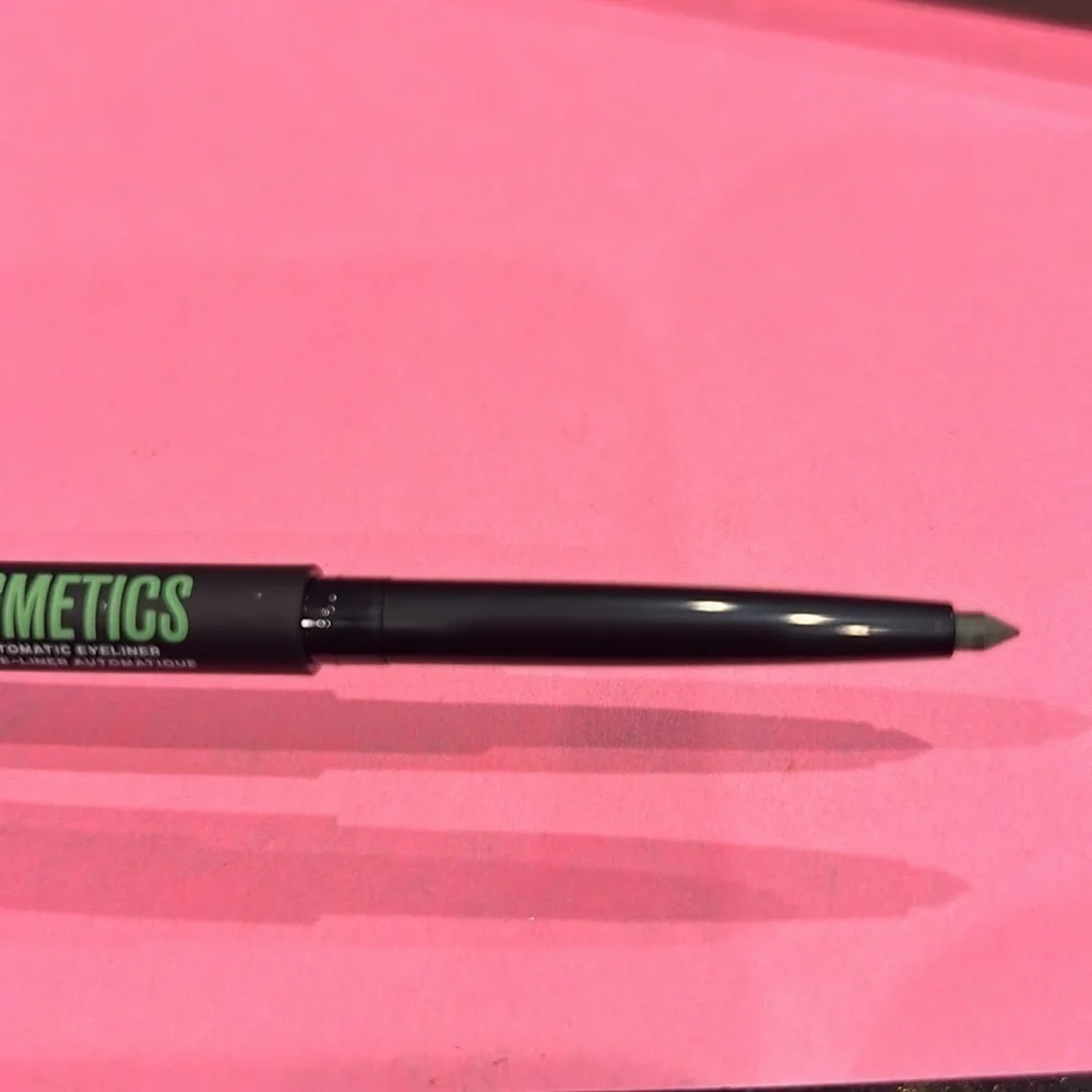 Jeffree star cosmetics automatic eyeliner asset, green New in box make-up